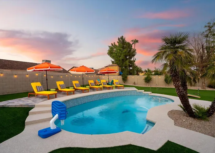 Sleeps 16 Sport Court Heated Pool Putt Putt Peoria