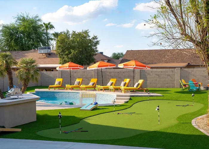 Sleeps 16 Sport Court Heated Pool Putt Putt * Peoria